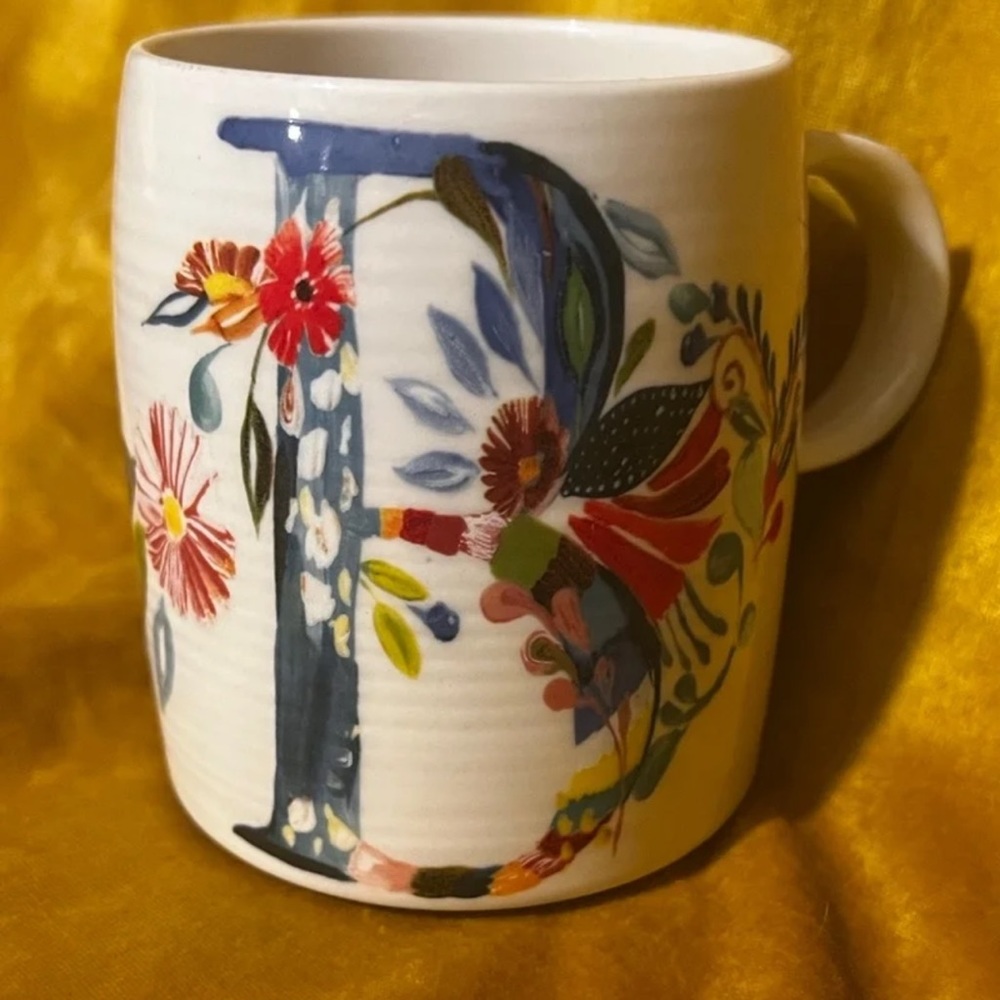 Anthropologie Petal Palette Starla M. Halfmann Letter "B” Monogram Initial Mug